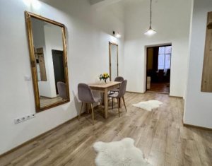 Apartament 2 camere, ultracentral, 85mp, parcare in curte