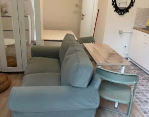 Garsoniera moderna, zona centrala, mobilata si utilata !