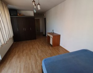 Apartament cu o camera, terasa 18 mp, strada Razoare, Floresti