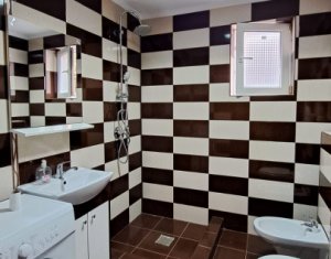 Apartament cu 3 camere si parcare in Buna Ziua, zona Grand Hotel Italia