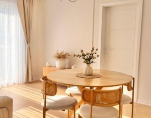 Apartament trei camere, utrafinisat, strada Urusagului