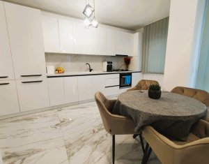 Apartament cu 2 camere, zona Porii