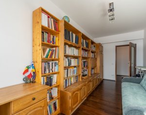 Apartament 3 camere de vanzare in Manastur, Cluj Napoca