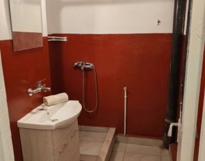 Garsoniera, 23 mp + balcon, etaj 1, Marasti