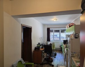 Apartament 2 camere, zona Edgar Quinet - Excelenta investitie!