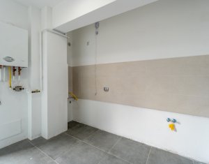 EXCLUSIV 2 camere decomandate, terasă de 60 mp, garaj inclus