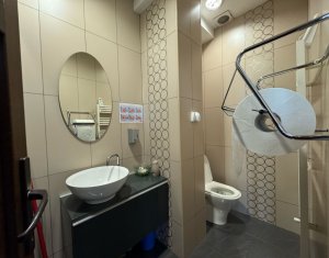 Apartament 4 camere, ultrafinisat, mobilat pentru birou, panorama unica ! 