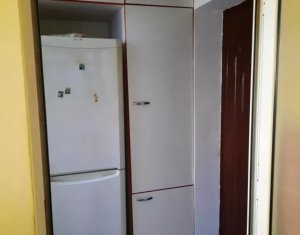 De vanzare apartament cu 3 camere Manastur