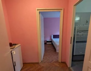 De vanzare apartament cu 2 camere zona str. C. Brancusi
