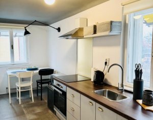 Apartament 70 mp, in vila P+1+Pod,  Andrei Muresanu