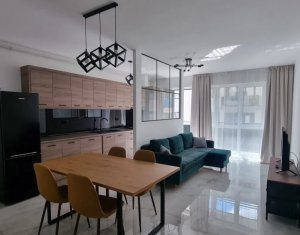 Apartament cu 2 camere in zona Vivo, et 1, bloc cu lift